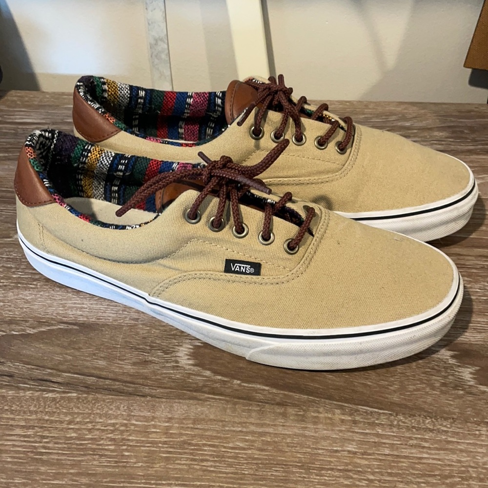 Vans Era